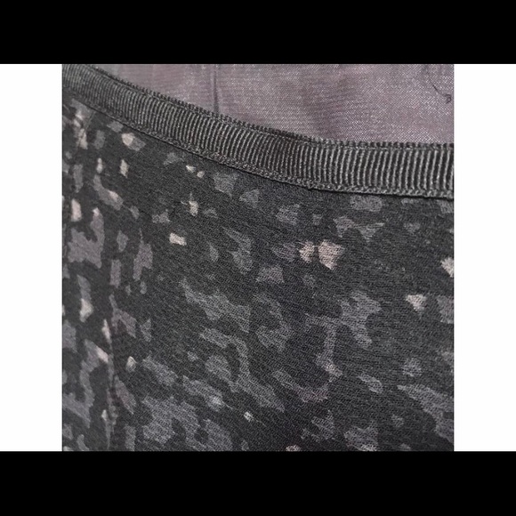 100% Silk Ann Taylor Circle Skirt 🌷 - Picture 7 of 8